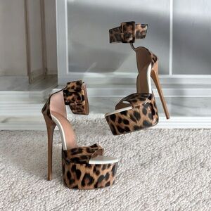ANIMAL Print Platform Anora Ankle Strap Heels Size 35